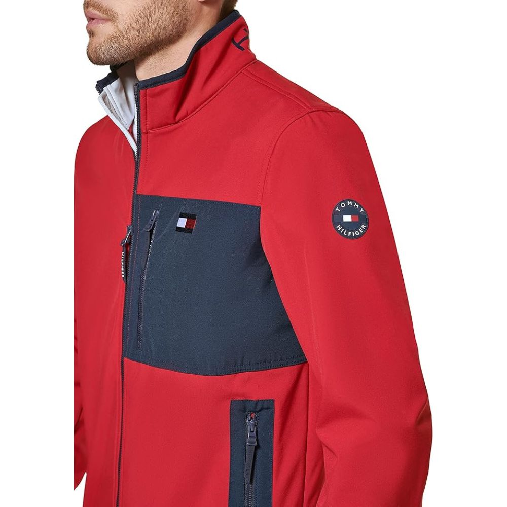 Casaca TOMMY HILFIGER Active Softshell Resistente al Agua